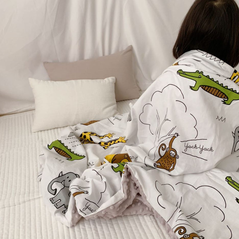 PRE ORDER : PREMIUM MINKY BLANKET / QUILT COVER - WILD WILD WORLD