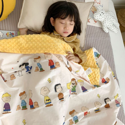 PRE ORDER : PREMIUM MINKY BLANKET / QUILT COVER - SNOPPY