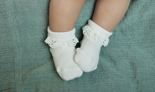 Ready Stock : Ruffle Socks (White)