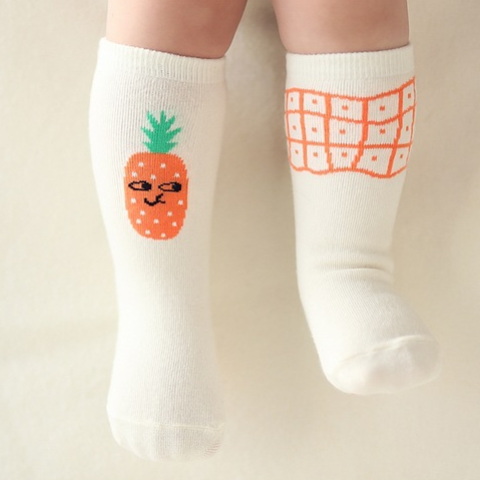 Ready Stock : Pineapple High Socks